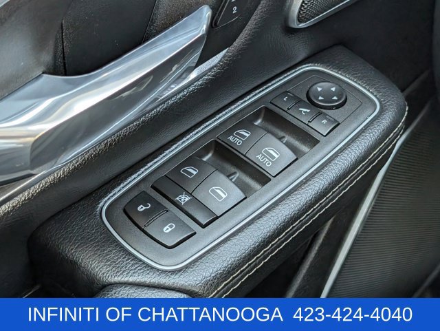 Used 2022 RAM 1500 Laramie AWD/4WD image 28