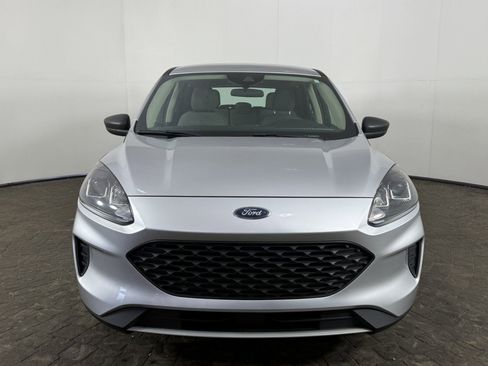 Used 2020 Ford Escape S image 2