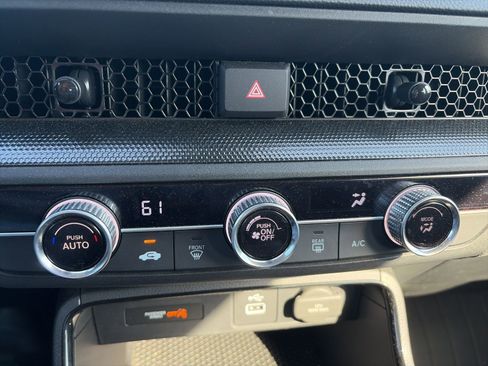 Used 2024 Honda CR-V LX image 17