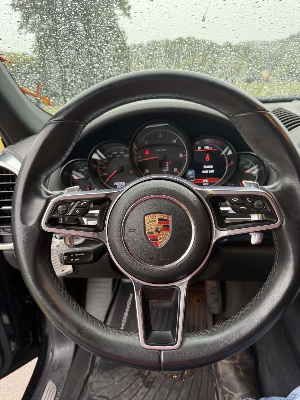Used 2015 Porsche Cayenne Diesel AWD/4WD image 41