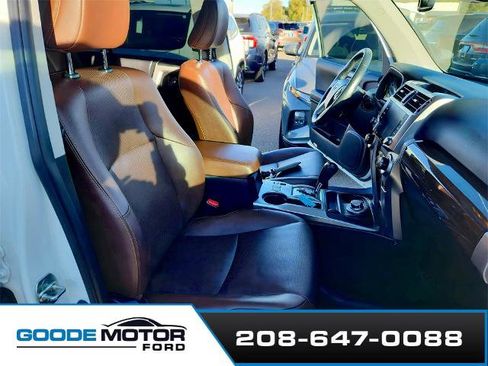 Used 2023 Toyota 4Runner Limited image 26