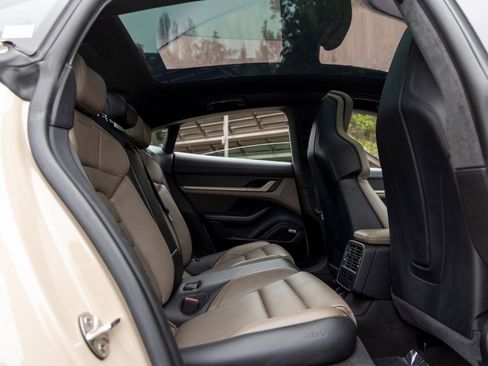 Certified 2021 Porsche Taycan Turbo S image 45