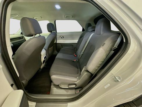 Used 2024 Hyundai Ioniq 5 SEL image 28