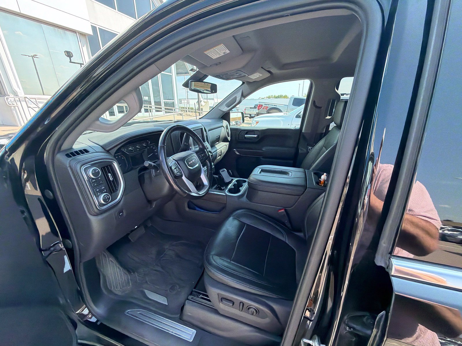 Used 2020 GMC Sierra 1500 SLT AWD/4WD image 10