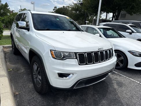 Used 2021 Jeep Grand Cherokee Limited RWD image 1