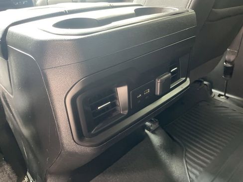 Used 2019 Chevrolet Silverado 1500 RST RWD image 33