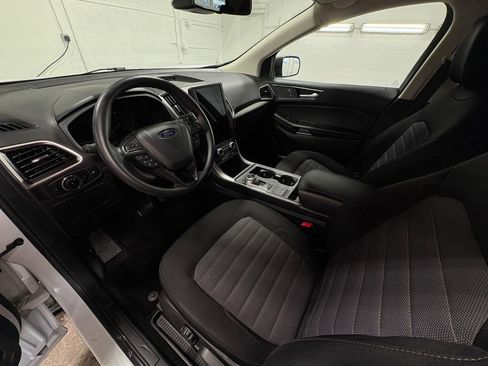 Used 2024 Ford Edge SE w/ Cargo Accessory Package image 23