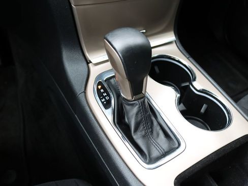 Used 2016 Jeep Grand Cherokee Laredo w/ Quick Order Package 23E image 23