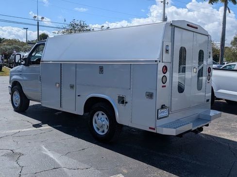 Used 2013 Ford E-350 and Econoline 350 Super Duty w/ PWR Locks & Windows Group image 5
