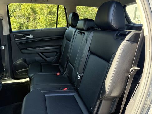 Used 2018 Volkswagen Atlas SE image 23