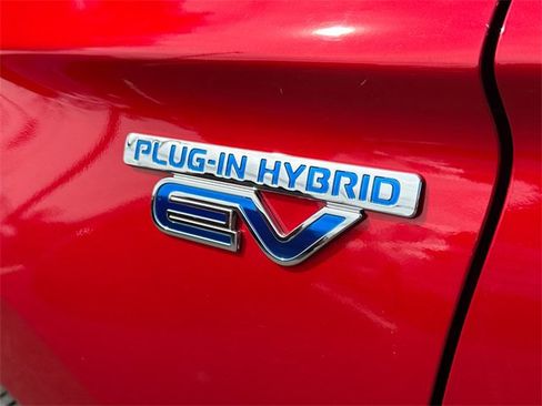 Used 2022 Mitsubishi Outlander GT image 8