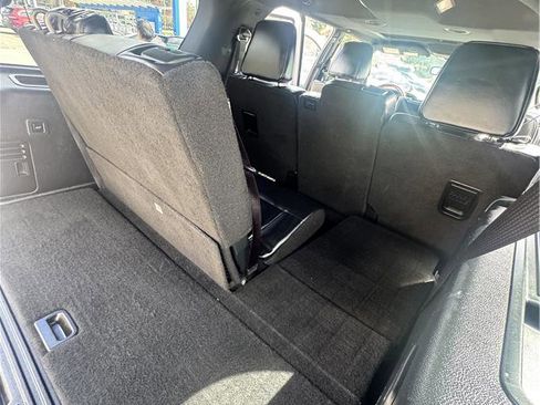 Used 2015 Lincoln Navigator 4WD image 14