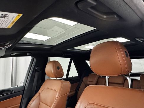 Used 2017 Mercedes-Benz GLE 43 AMG 4MATIC image 24