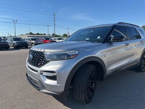 Used 2020 Ford Explorer ST w/ ST Street Pack AWD/4WD image 34
