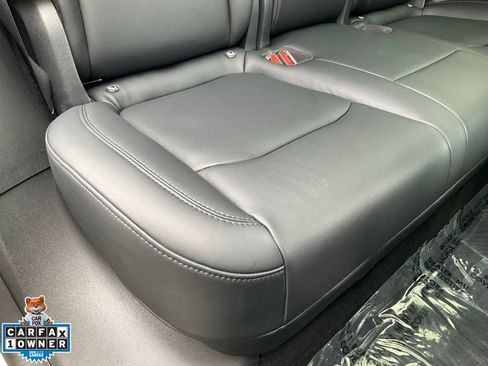 Used 2022 Tesla Model Y Performance AWD/4WD image 57