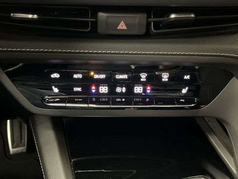 Certified 2023 Buick Envision Preferred w/ Sport Touring Package image 22