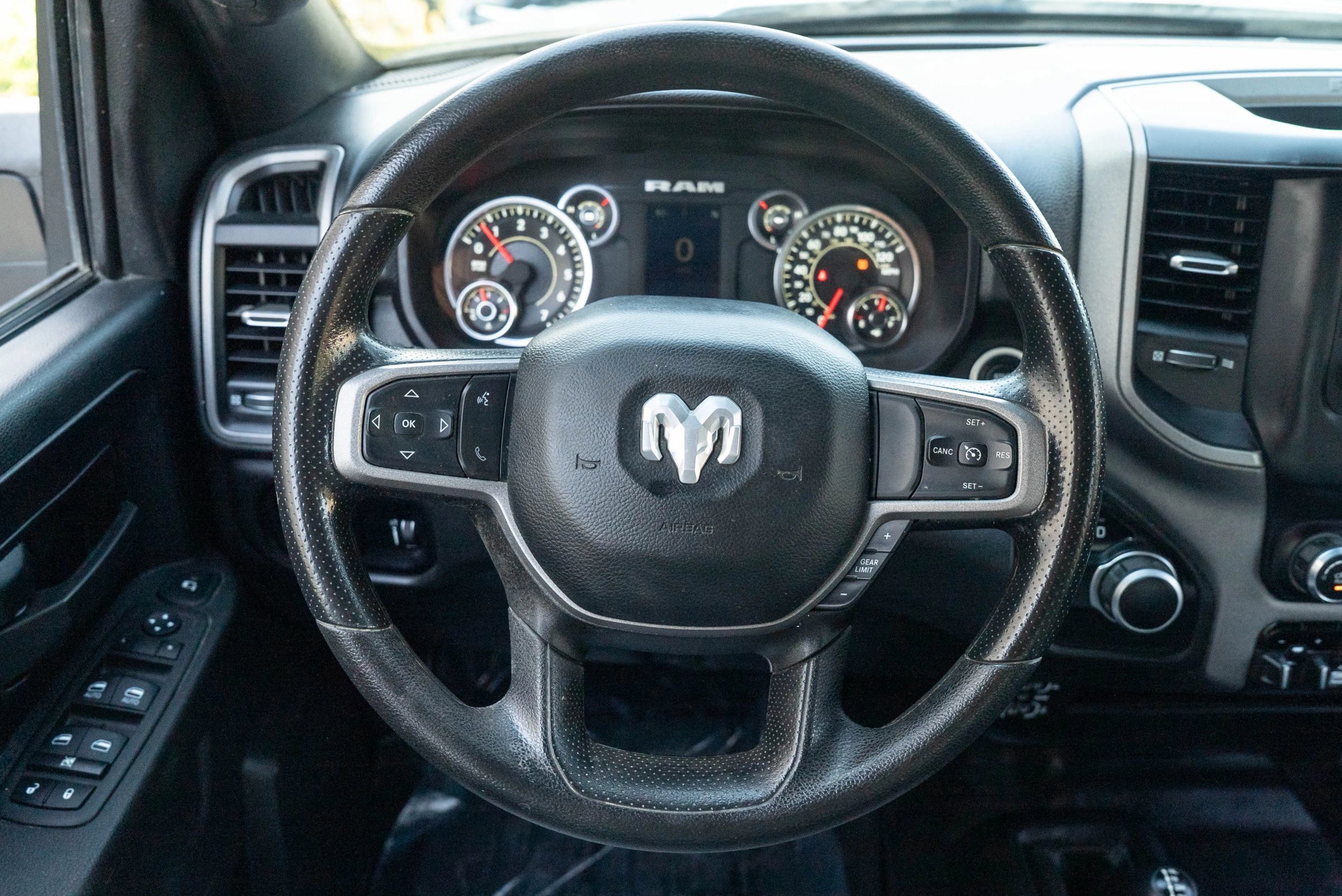 Used 2024 RAM 2500 Tradesman AWD/4WD image 12