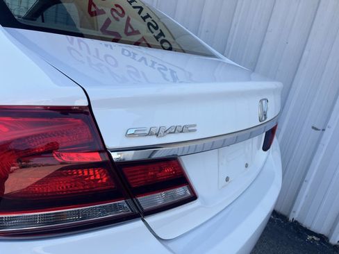 Used 2014 Honda Civic LX image 8