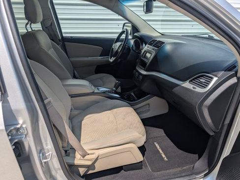Used 2011 Dodge Journey Crew w/ Flexible Seating Group FWD image 18