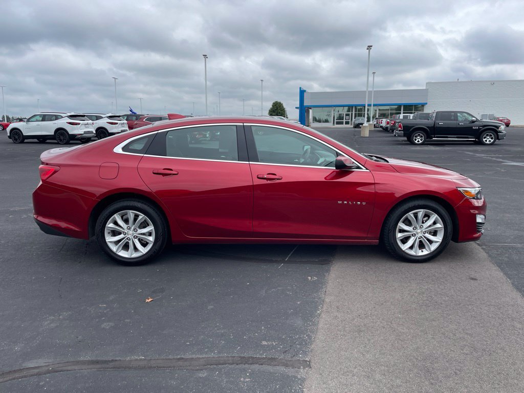 Used 2025 Chevrolet Malibu LT FWD image 6