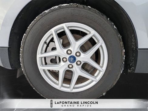 Used 2022 Ford Edge SEL w/ Convenience Package image 32