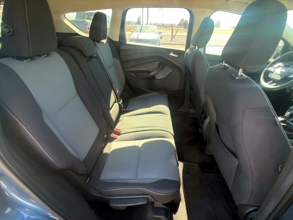 Used 2018 Ford Escape SE FWD image 25