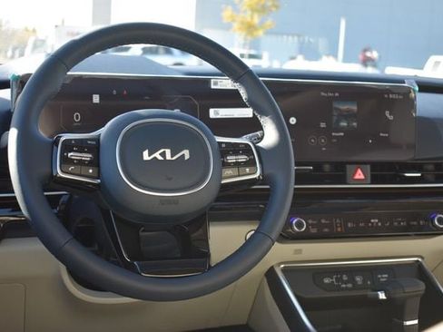 New 2026 Kia Carnival SX Prestige FWD image 25