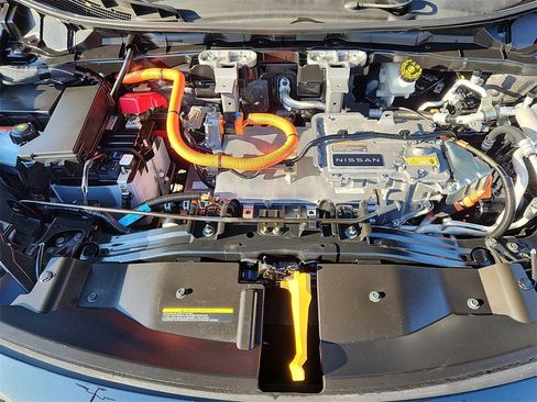 Used 2023 Nissan Ariya FWD image 29