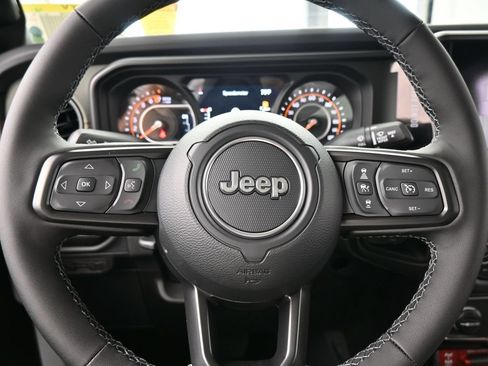 New 2026 Jeep Gladiator Mojave AWD/4WD image 25