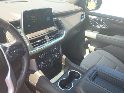 Used 2022 GMC Yukon SLE RWD image 22