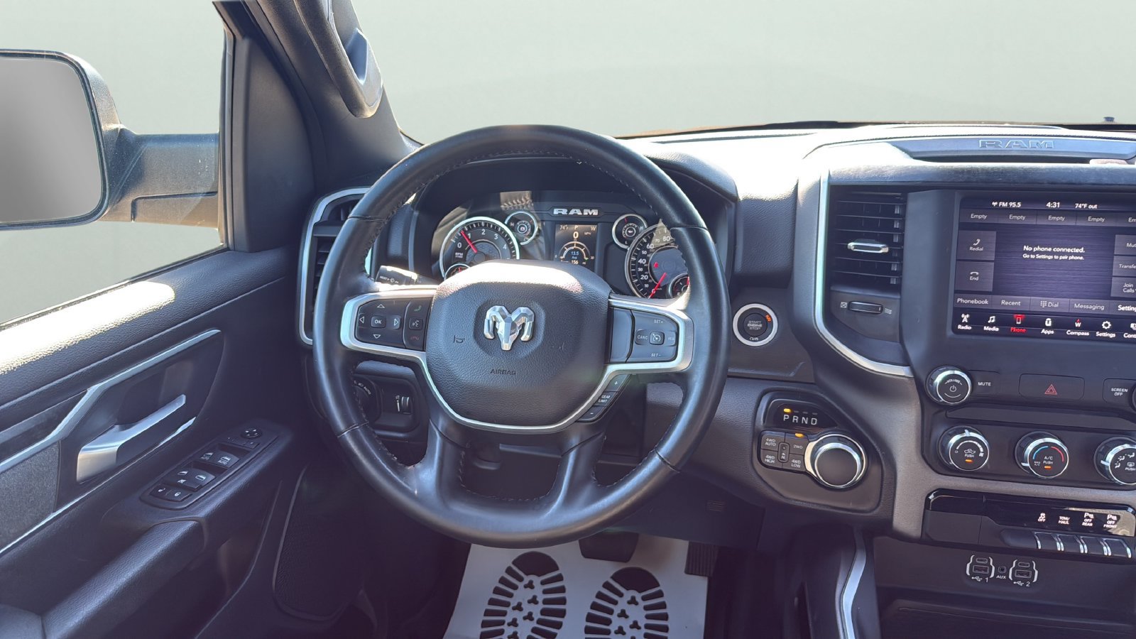 Used 2021 RAM 1500 Lone Star AWD/4WD image 12
