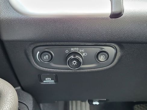 Used 2021 GMC Terrain SLT image 22