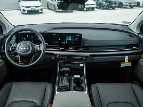New 2026 Kia Carnival SX FWD image 15