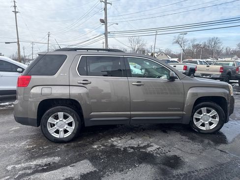 Used 2012 GMC Terrain SLE image 4