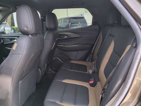 Certified 2022 Chevrolet TrailBlazer ACTIV w/ Technology Package FWD image 16
