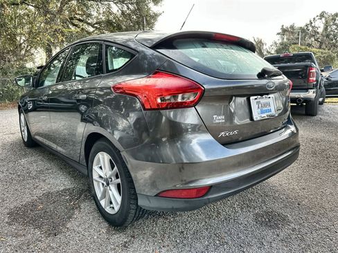 Used 2016 Ford Focus SE image 4