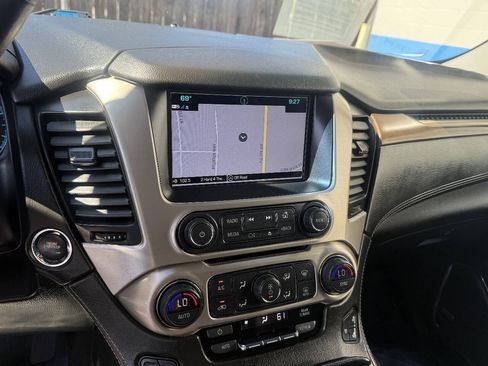Used 2018 GMC Yukon Denali RWD image 16
