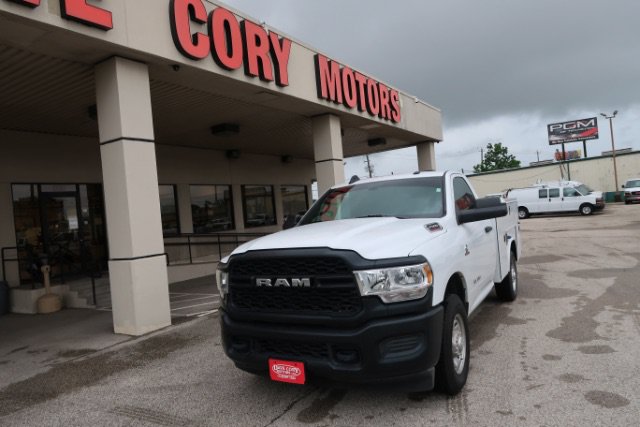 Used 2022 RAM 2500 Tradesman RWD image 2