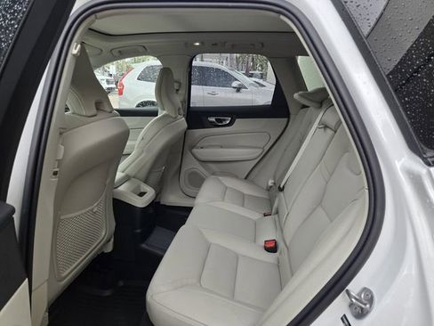 Certified 2026 Volvo XC60 T8 Ultra AWD/4WD image 15