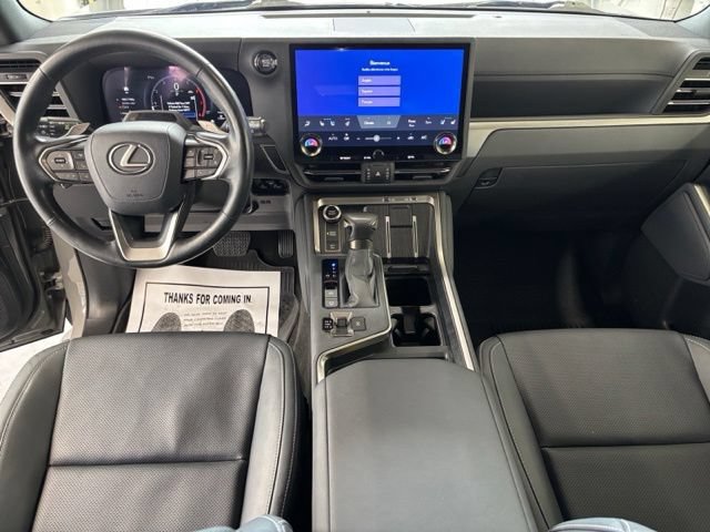 Used 2024 Lexus GX 550 w/ Cold Area Package AWD/4WD image 12