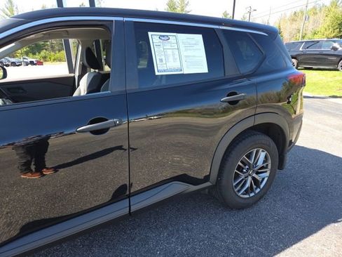 Used 2021 Nissan Rogue S image 31