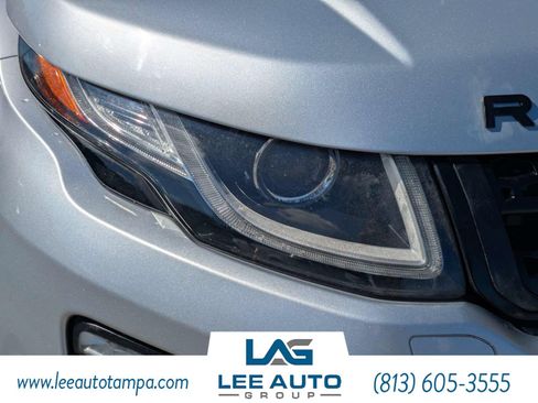 Used 2018 Land Rover Range Rover Evoque SE AWD/4WD image 9