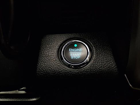 Used 2022 Ford F250 Platinum image 16