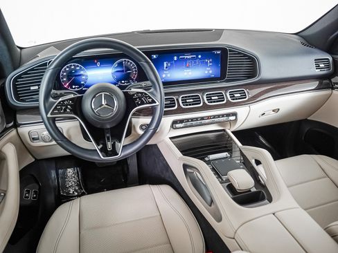 Certified 2025 Mercedes-Benz GLE 450e 4MATIC image 14