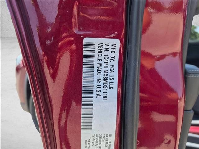 Used 2021 Jeep Cherokee Latitude Lux FWD image 30