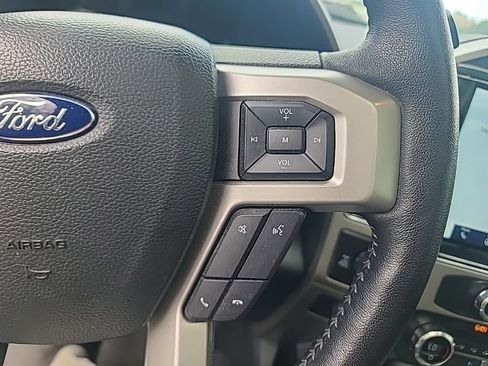 Certified 2022 Ford F350 Lariat w/ Tremor Off-Road Package AWD/4WD image 15