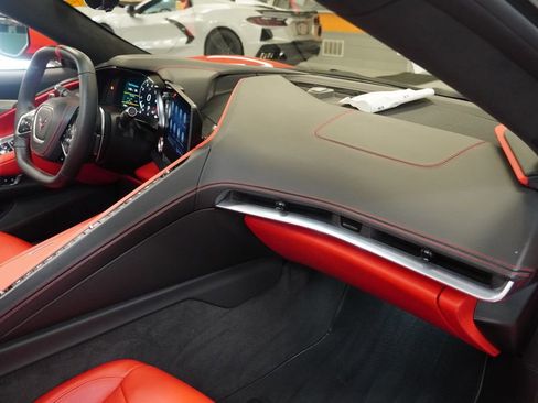 Used 2023 Chevrolet Corvette Stingray Premium Conv w/ Z51 Performance Package RWD image 21