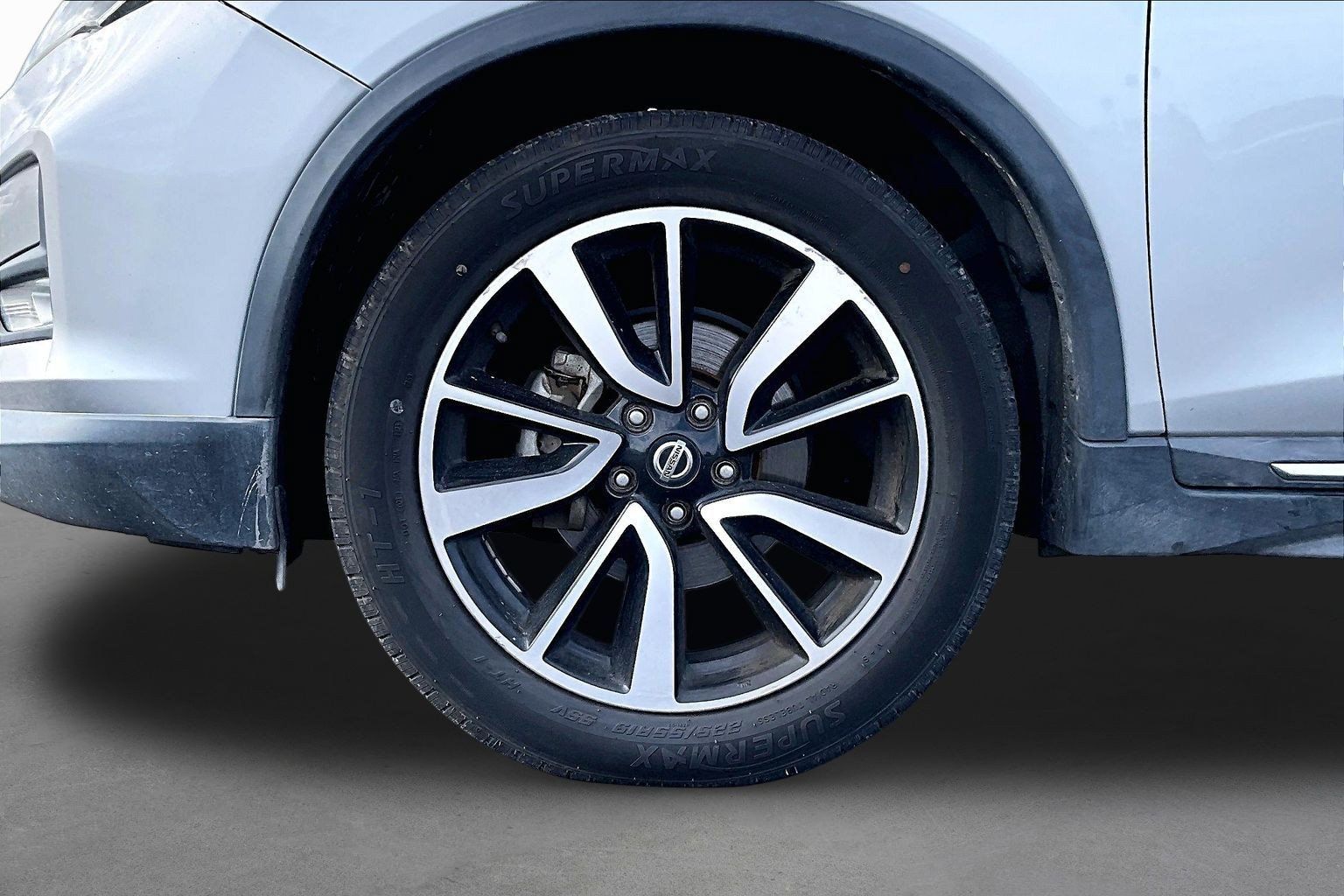 Used 2019 Nissan Rogue SL FWD image 6