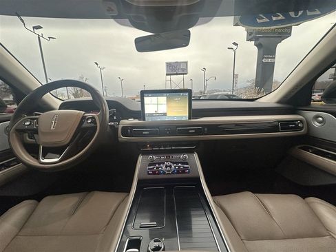 Used 2022 Lincoln Aviator Reserve w/ Equipment Group 201A image 27