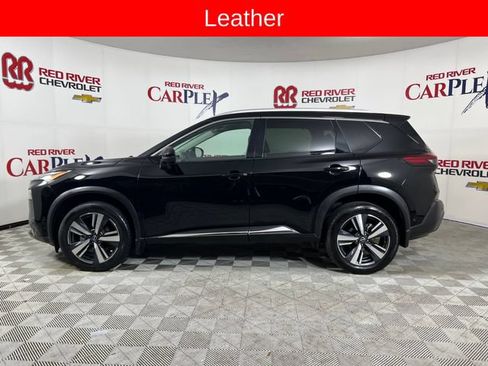 Used 2023 Nissan Rogue SL w/ SL Premium Package FWD image 4